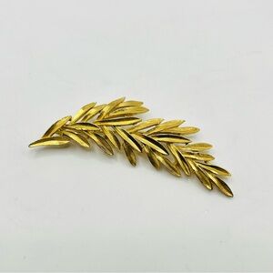 Crown Trifari Vintage Gold Tone Metal Textured Leaf Brooch with Faux Pearls